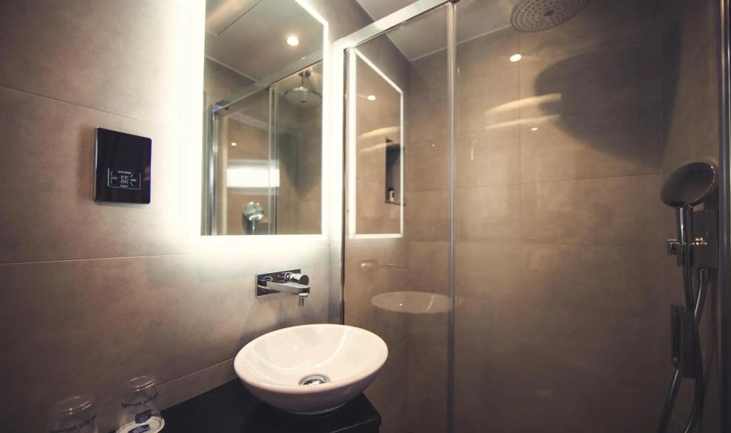 Movenpick Hotel And Residences Riyadh 5*