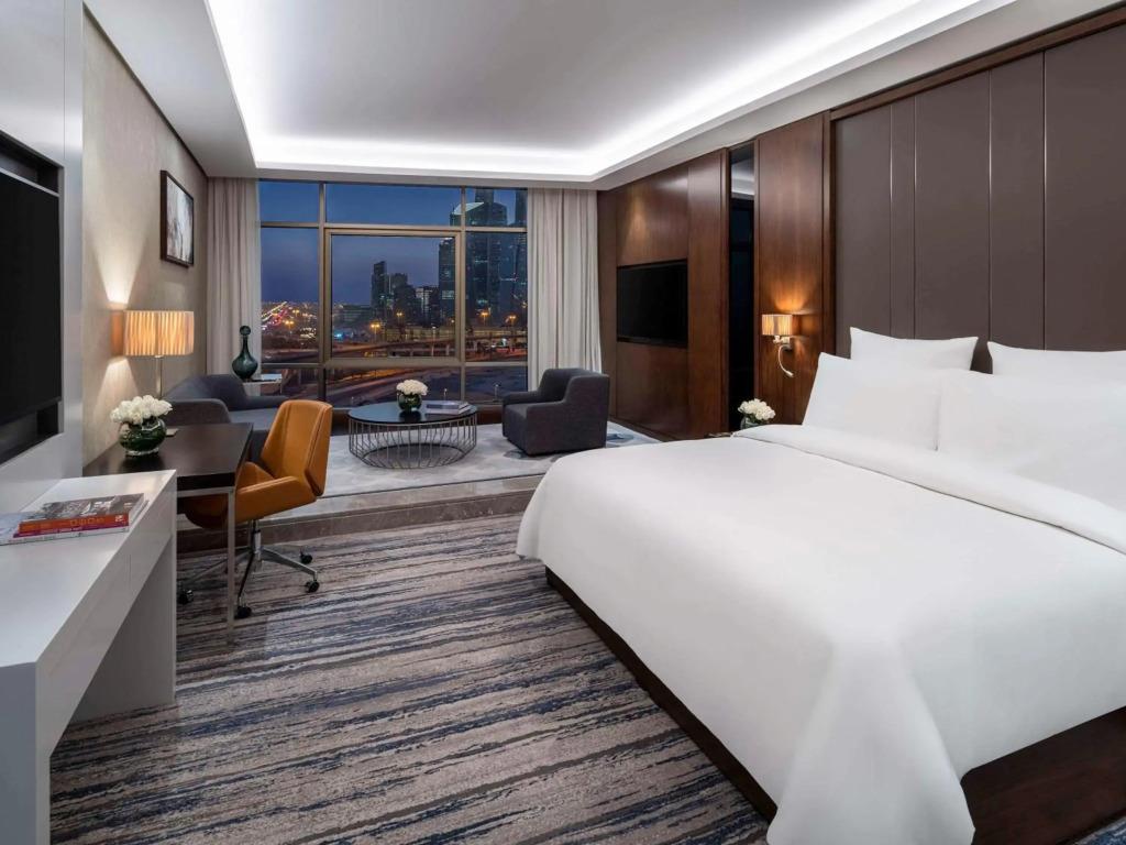 Movenpick Hotel And Residences Riyadh 5*