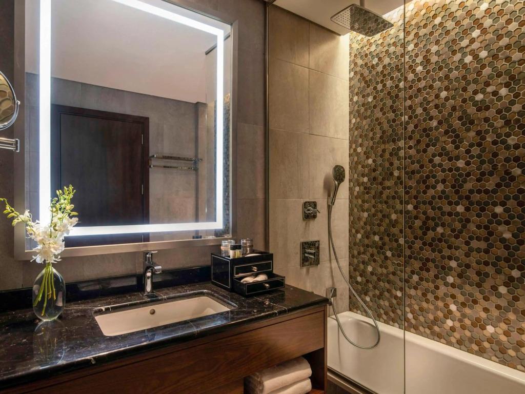 Movenpick Hotel And Residences Riyadh 5*