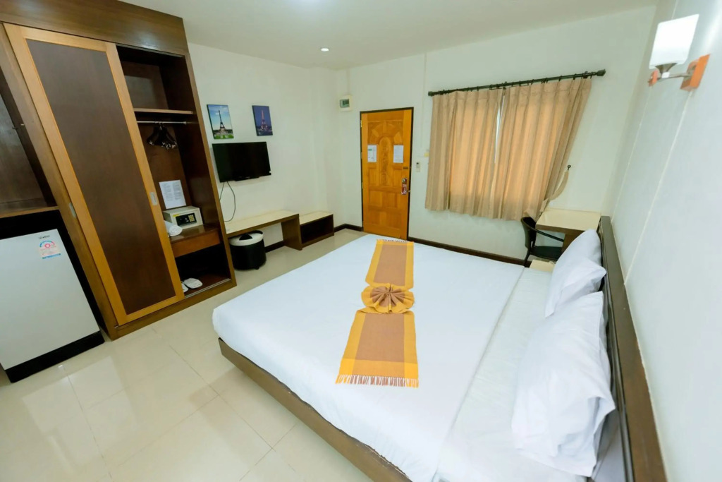 Bander Hotel 0*