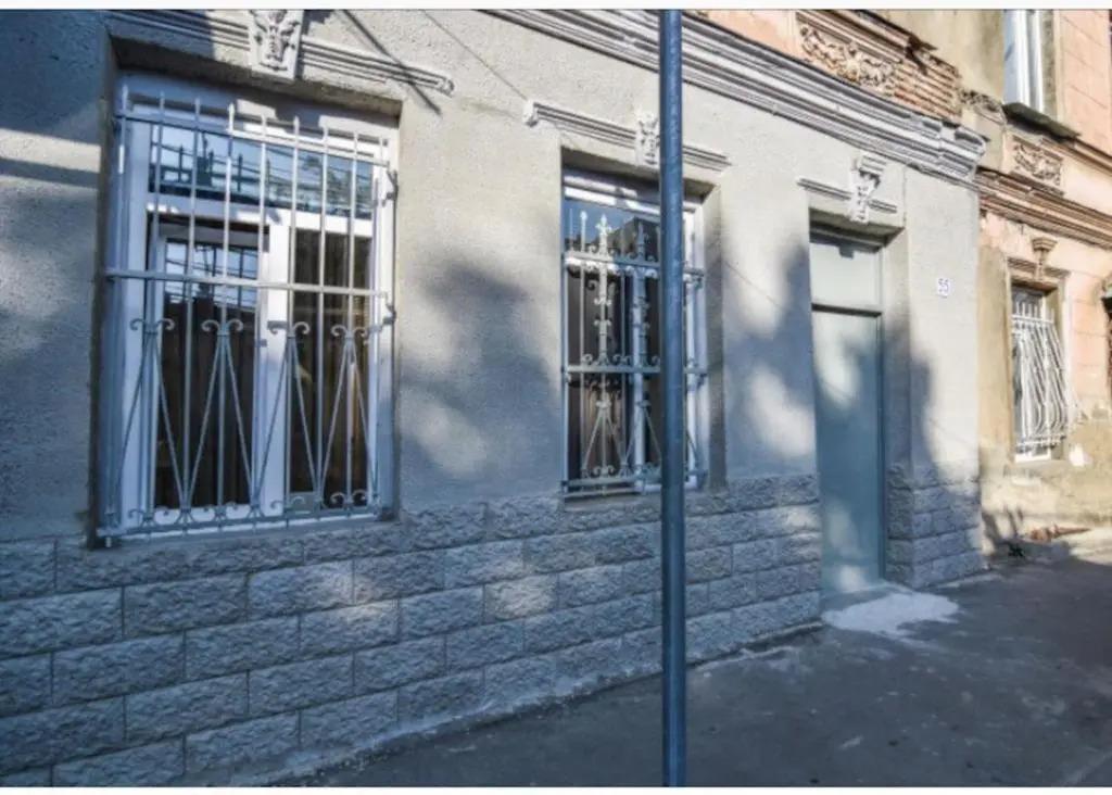 Apartment 55 0*