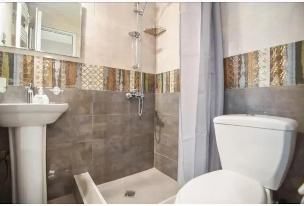 Apartment 55 0*