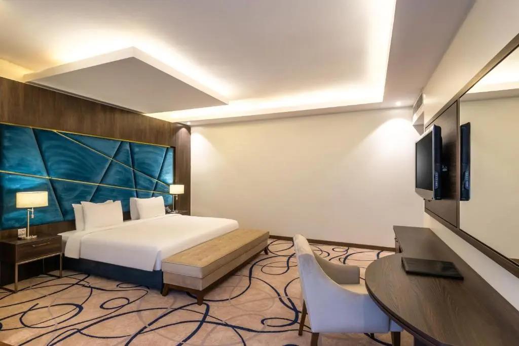 Warwick Riyadh Hotel 4*
