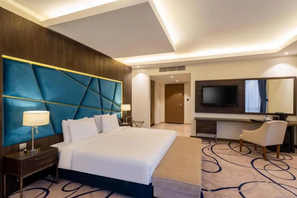 Warwick Riyadh Hotel 4*