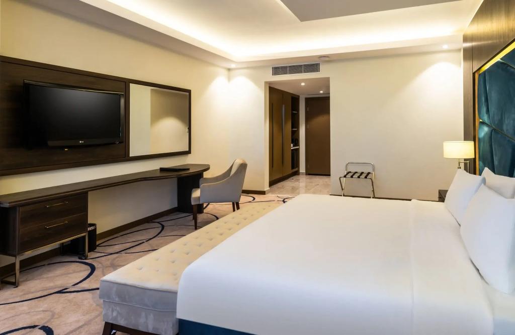 Warwick Riyadh Hotel 4*