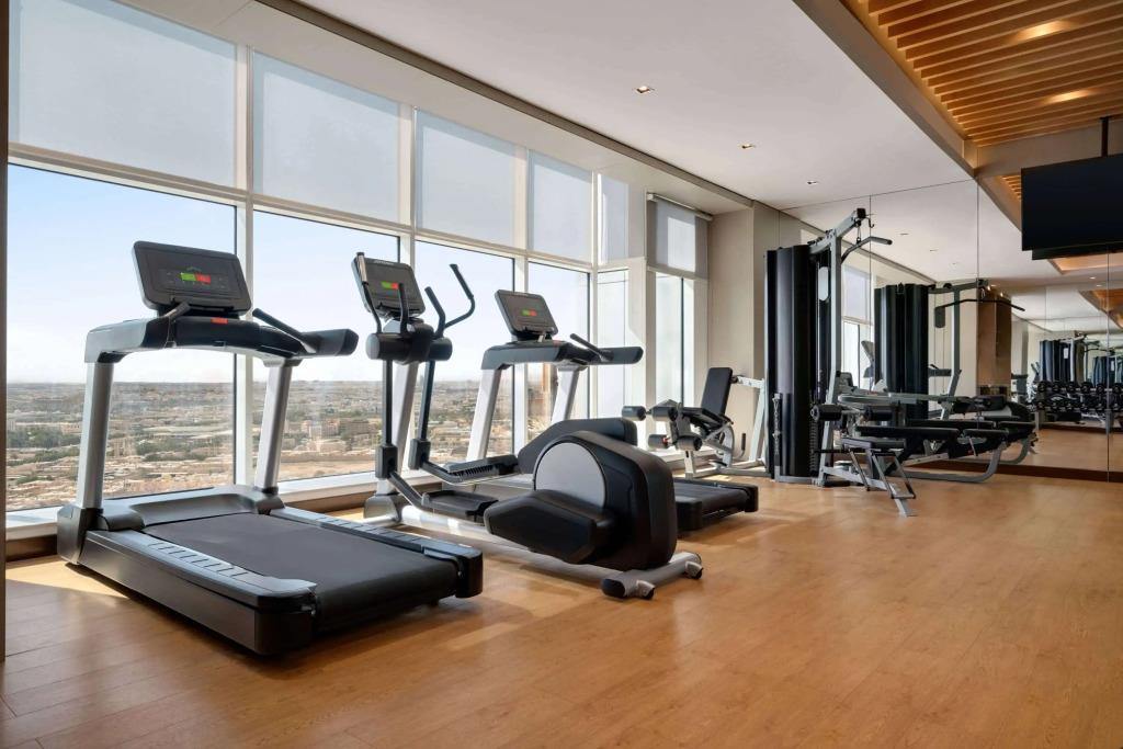 Ramada By Wyndham Riyadh King Fahd Road 4*