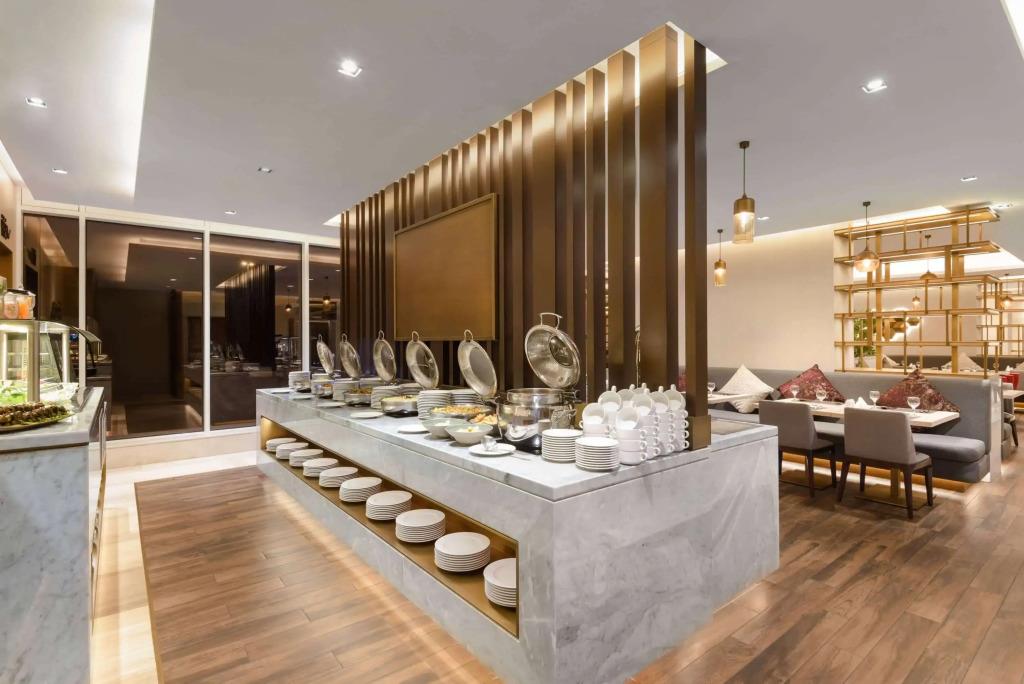 Ramada By Wyndham Riyadh King Fahd Road 4*