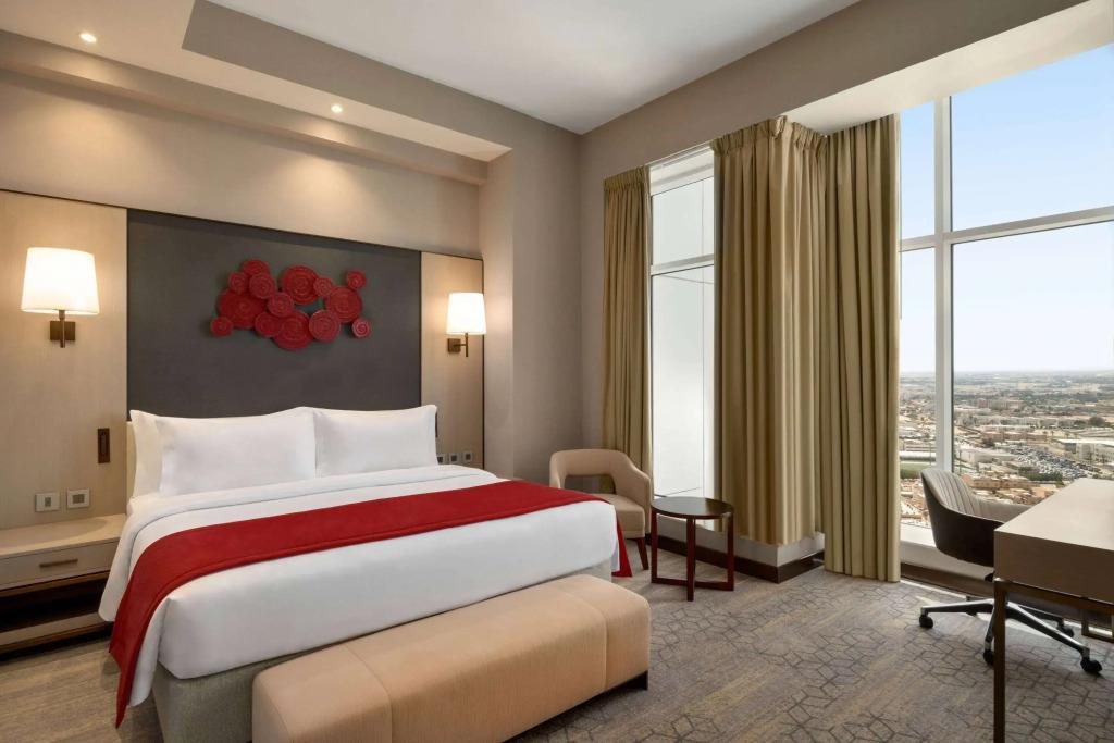 Ramada By Wyndham Riyadh King Fahd Road 4*