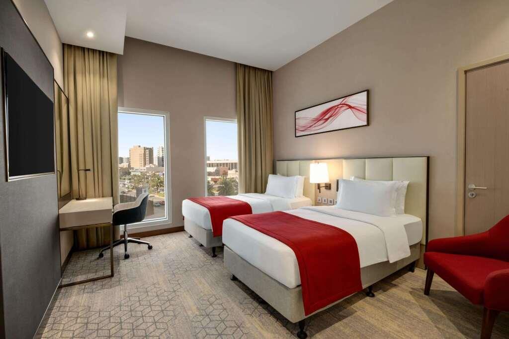 Ramada By Wyndham Riyadh King Fahd Road 4*