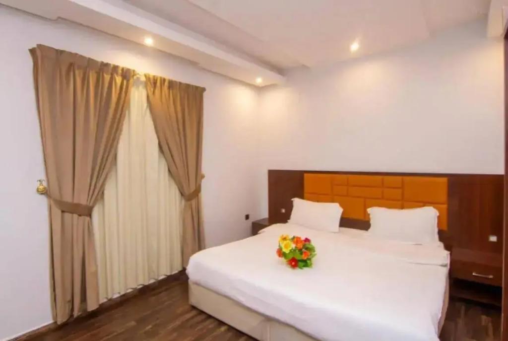 Al Muteb Suites Al Ezdehar 2 0*