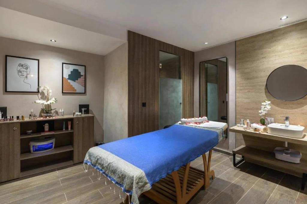 Campanile El Mechtel 4*