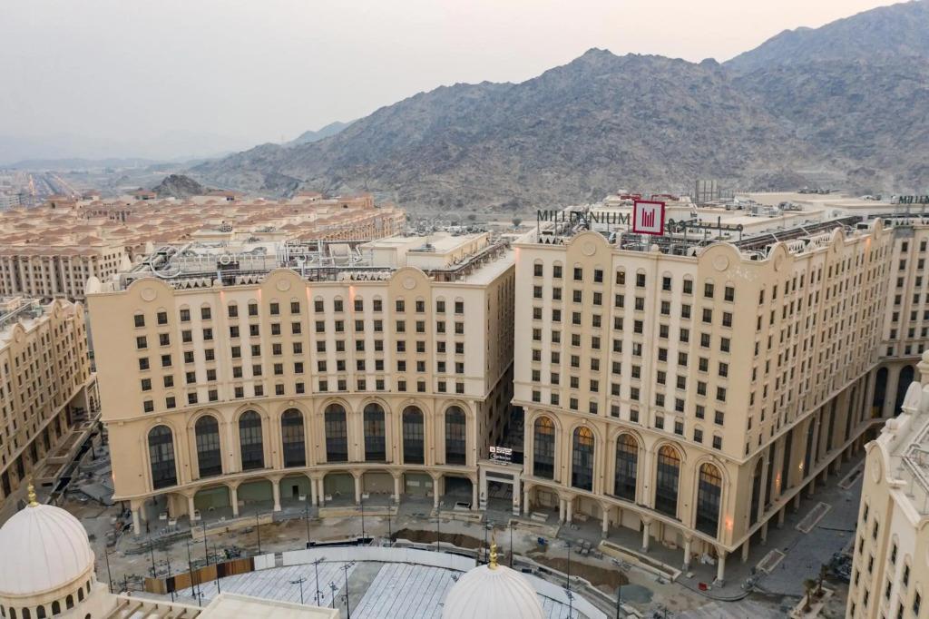 Copthorne Makkah Al Naseem 4*