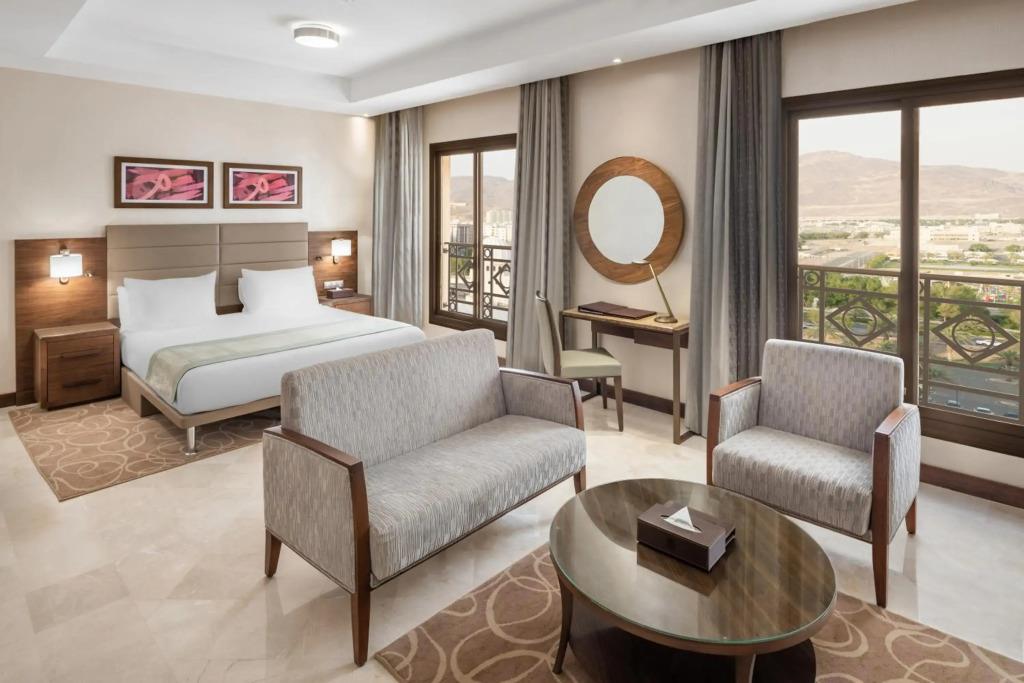 Copthorne Makkah Al Naseem 4*