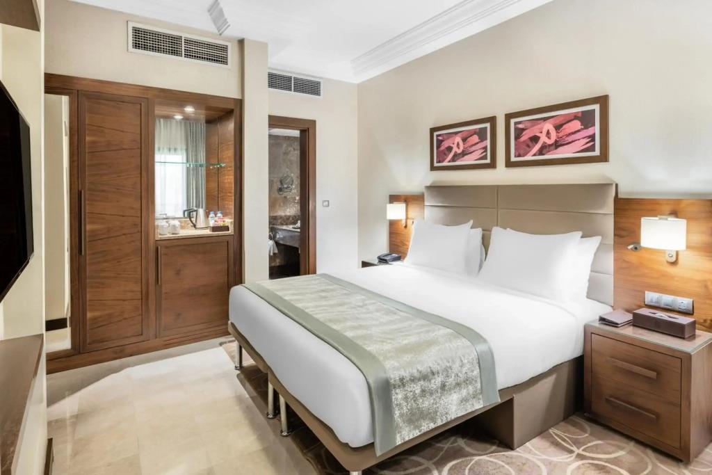 Copthorne Makkah Al Naseem 4*