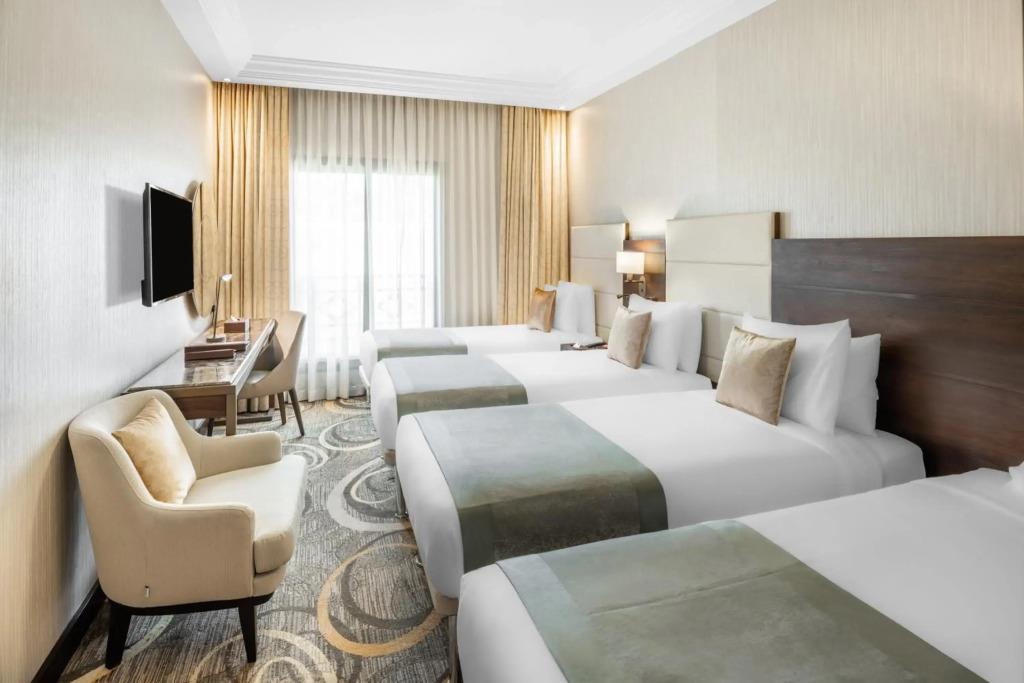 Copthorne Makkah Al Naseem 4*