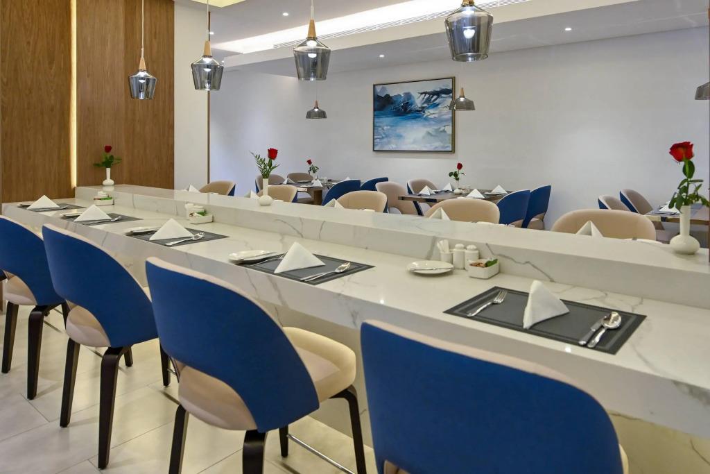 Comfort Hotel Jeddah King Road 3*