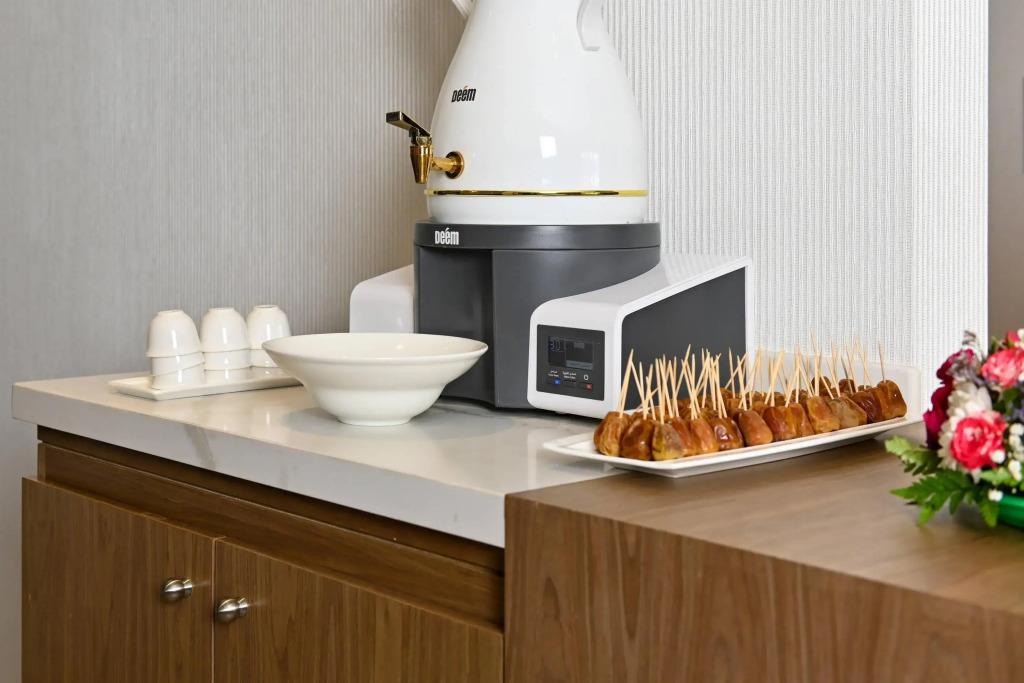 Comfort Hotel Jeddah King Road 3*