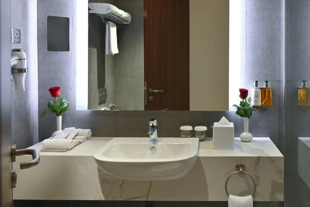 Comfort Hotel Jeddah King Road 3*