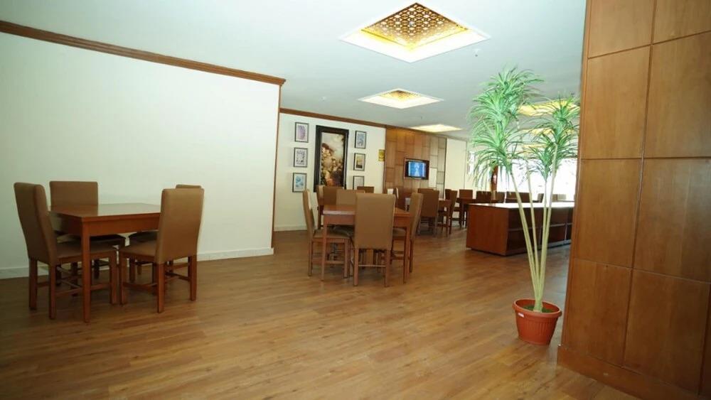 Rose Jeddah Hotel 4*