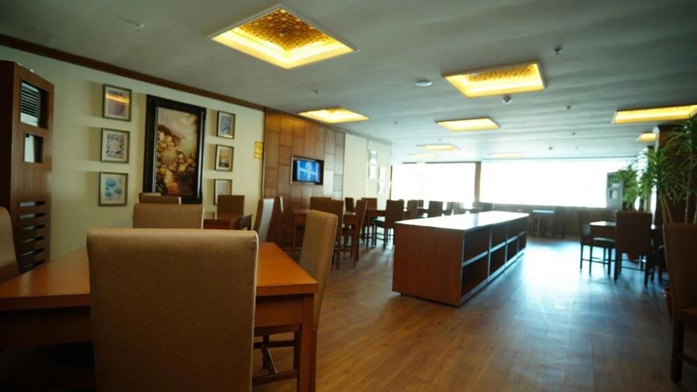 Rose Jeddah Hotel 4*