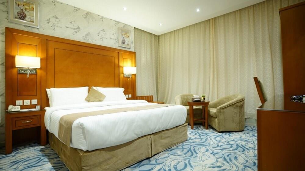 Rose Jeddah Hotel 4*
