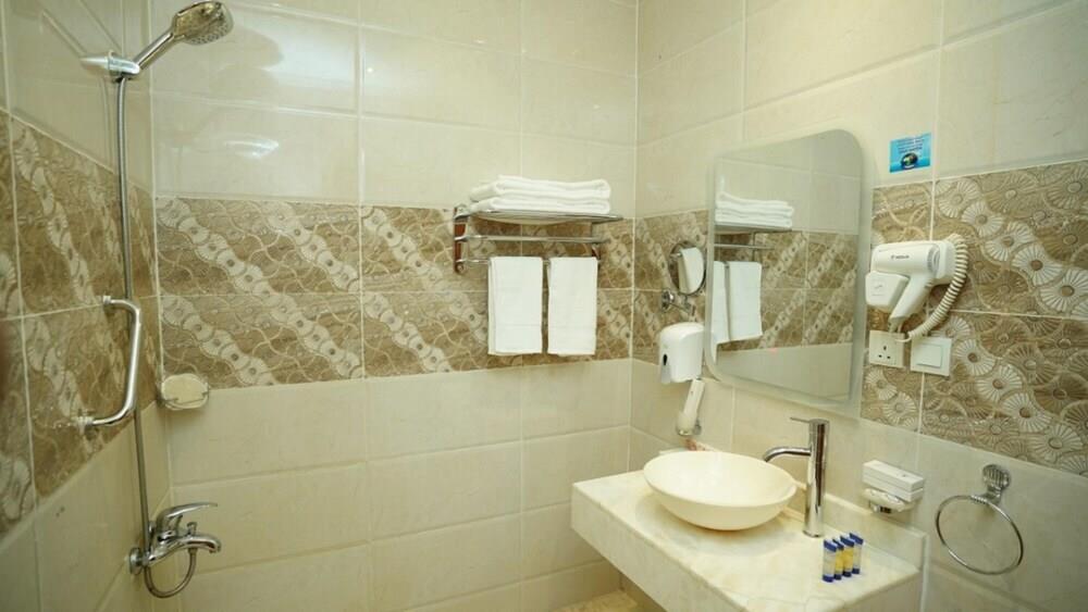 Rose Jeddah Hotel 4*