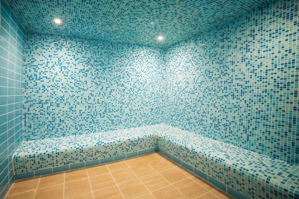 Swiss Blue Hotel 3*
