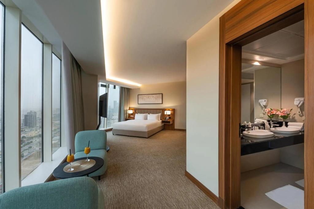 Hdb Hotel- Financial District 4*