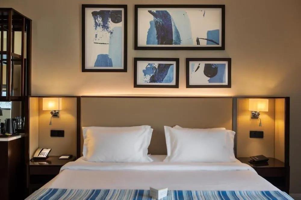 Prime Almina Hotel 0*