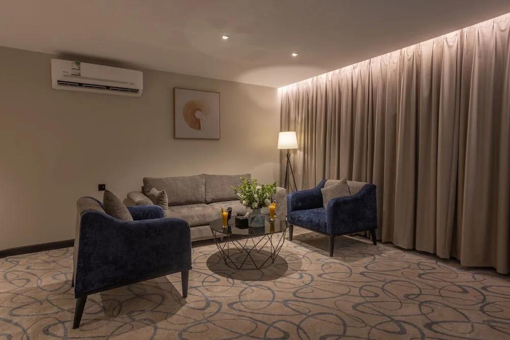 Skyline Hotel & suites 0*