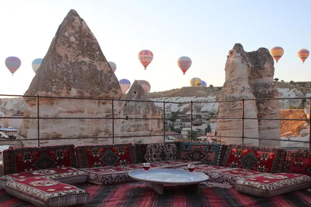 Rose Cave Hotel 0*