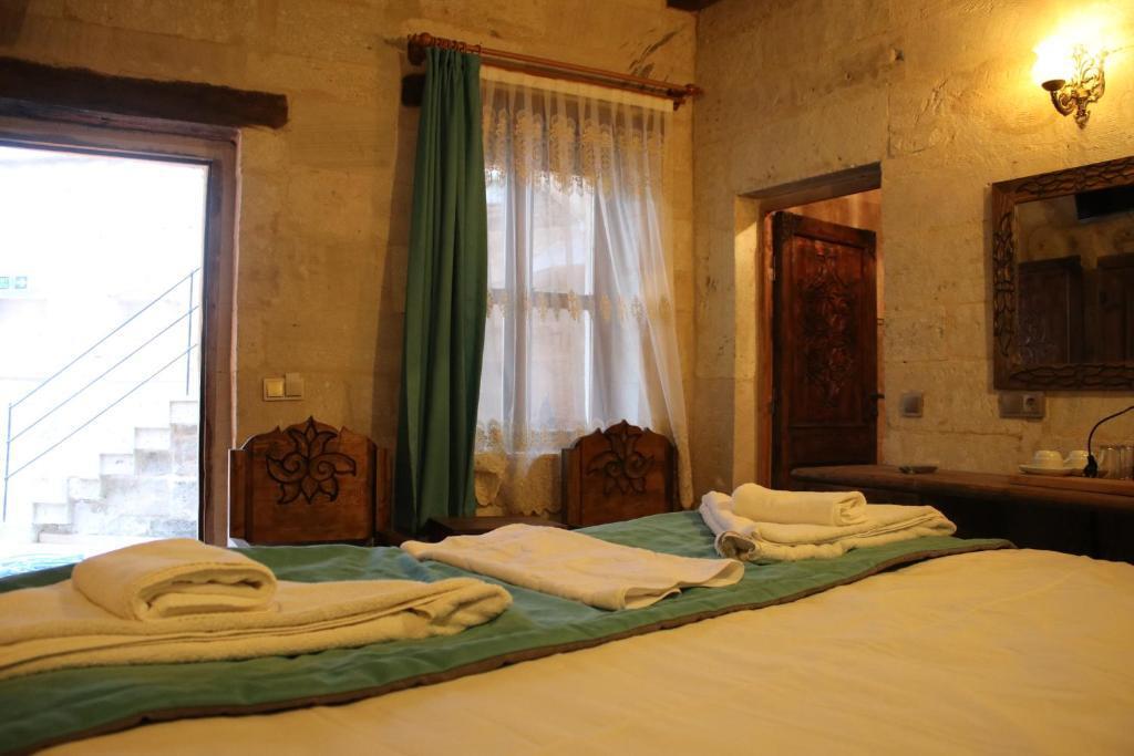 Rose Cave Hotel 0*