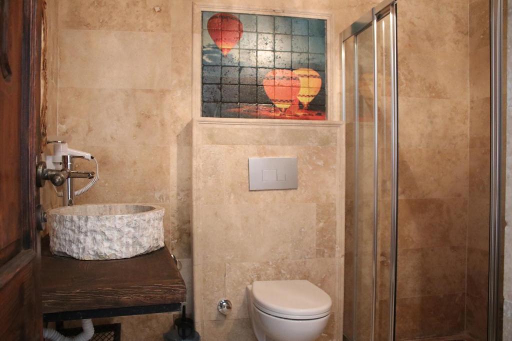 Rose Cave Hotel 0*