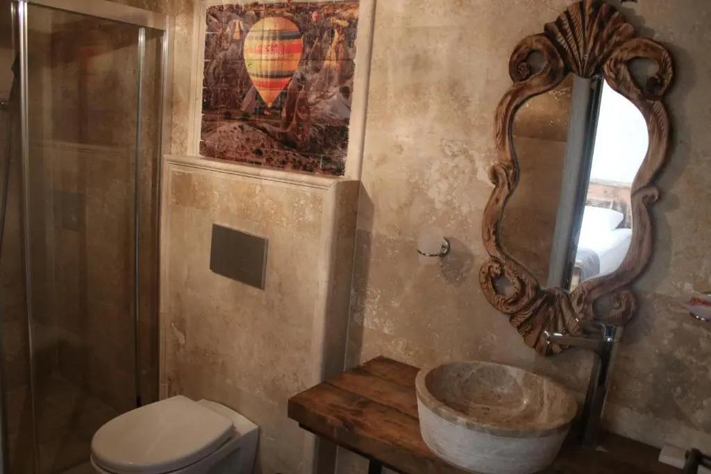 Rose Cave Hotel 0*
