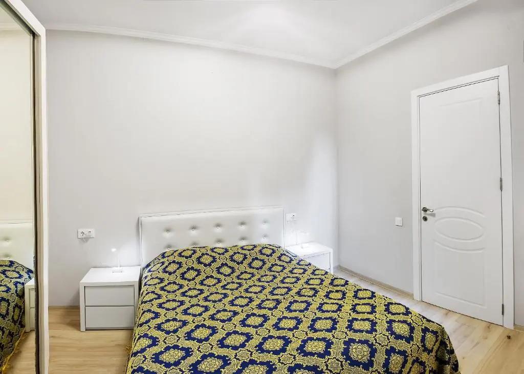 H&B apartments Izashvili 0*