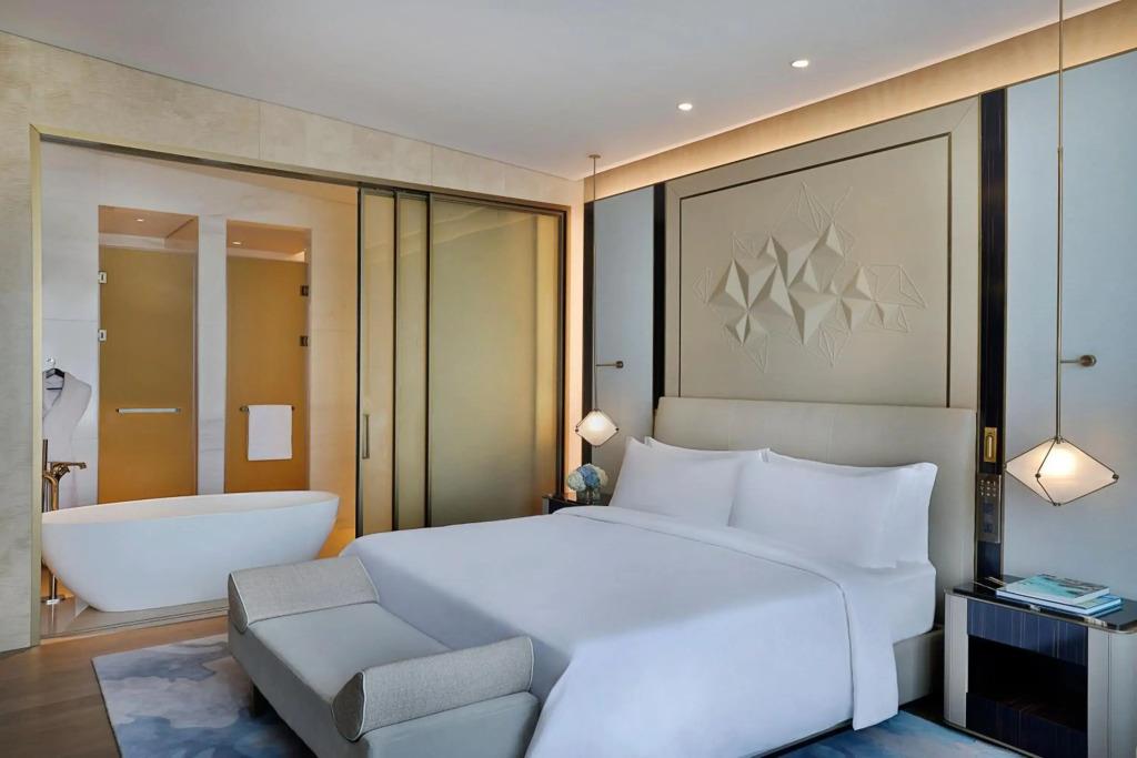 The St. Regis Riyadh 5*