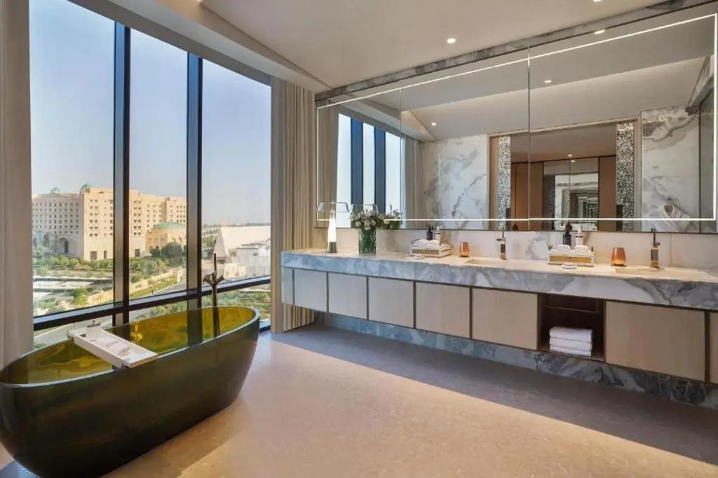 The St. Regis Riyadh 5*