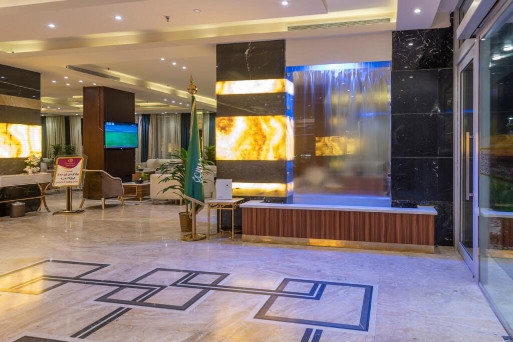 paradise in Jeddah 0*