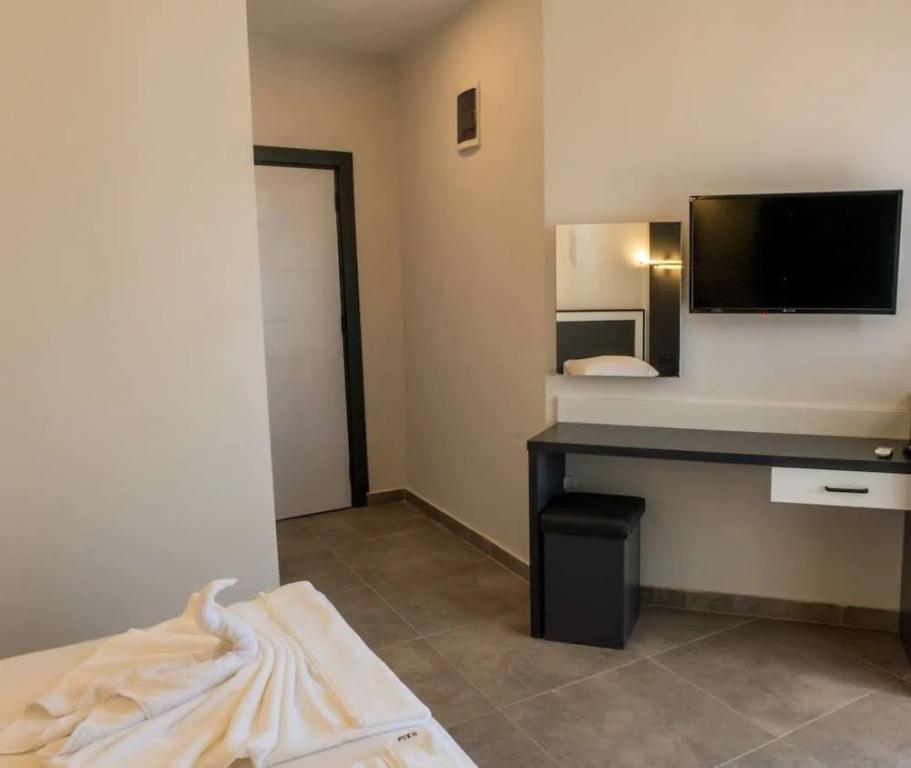 Pera Side Hotel 0*