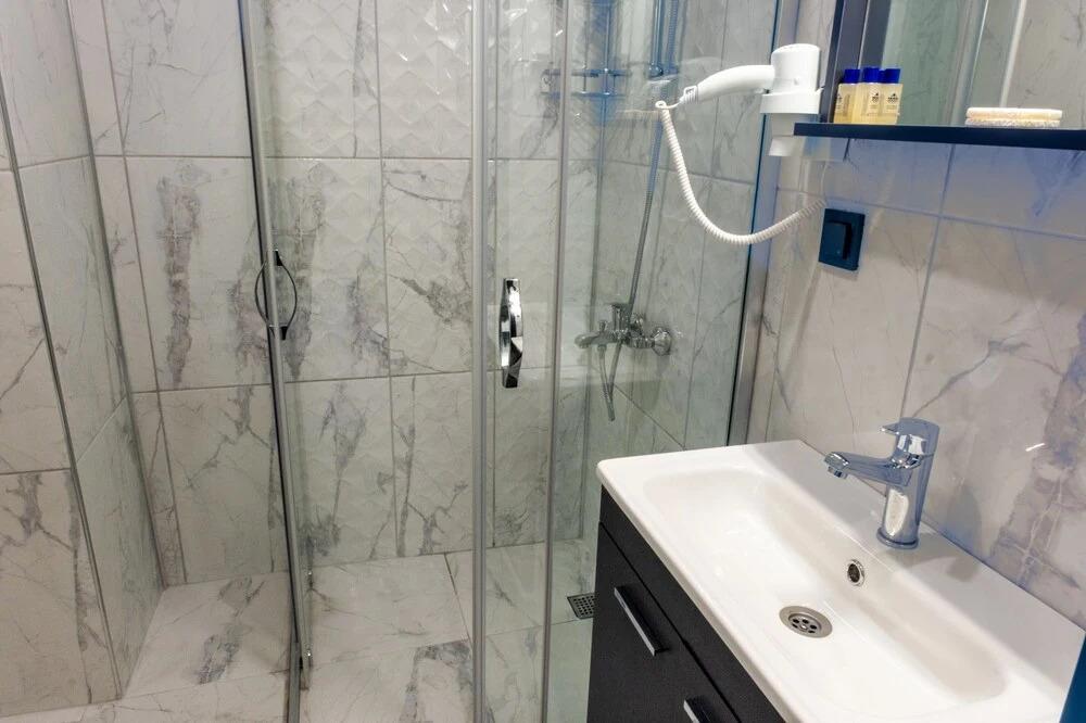 Pera Side Hotel 0*