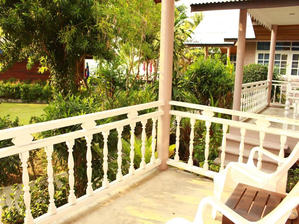 Bangrak Beach Club 3*