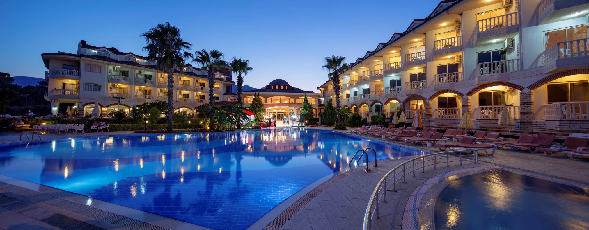 FUN&SUN SMART Lurea Beach 4*