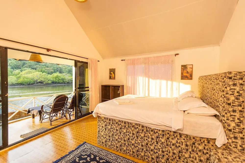 Feather Touch Hotels and Resorts Palolem 3*