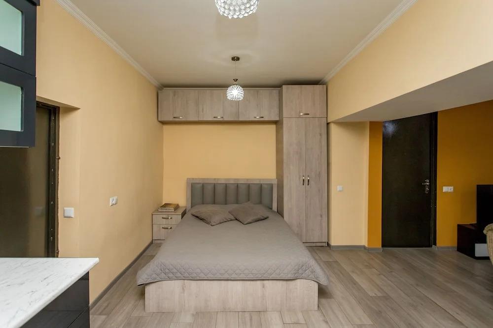 HB apartments Opera II 0*