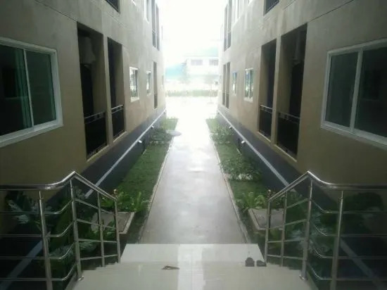 A-Place Suvarnabhumi 2*