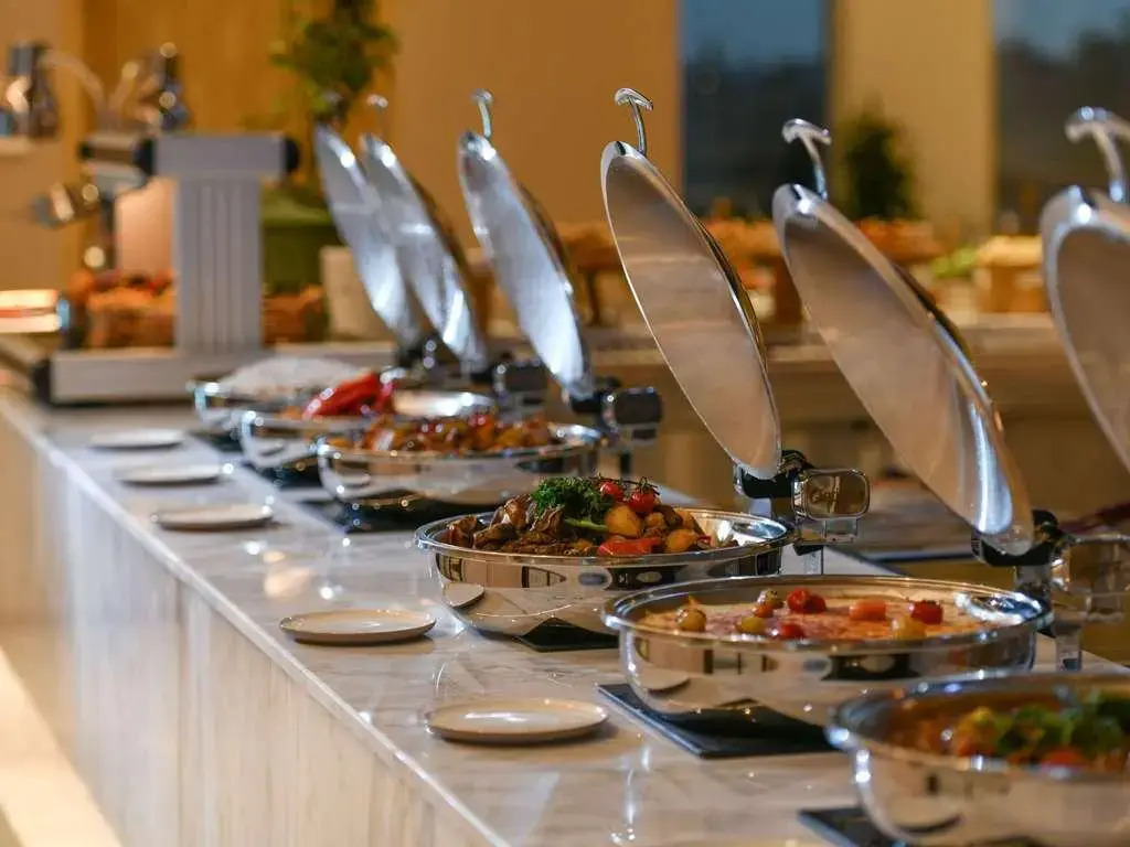 Novotel Riyadh Sahafa 4*