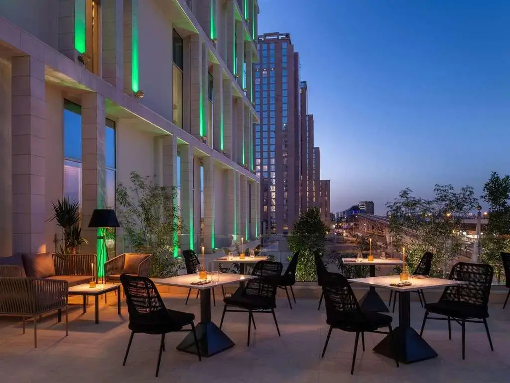 Novotel Riyadh Sahafa 4*
