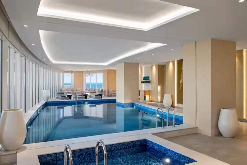 Hilton Al Khobar King Fahd Causeway 5*