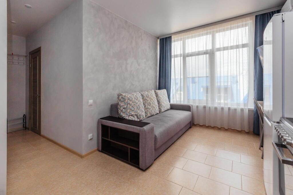 Esthete apartments on Parkhomenko Street 0*