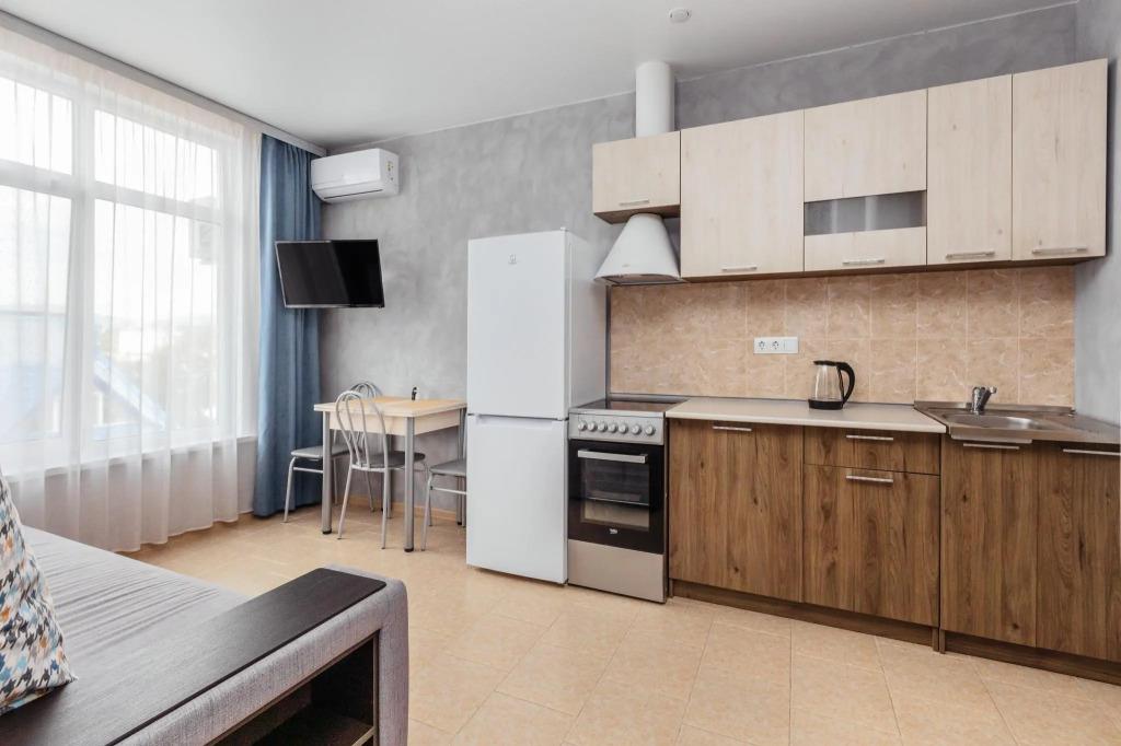 Esthete apartments on Parkhomenko Street 0*